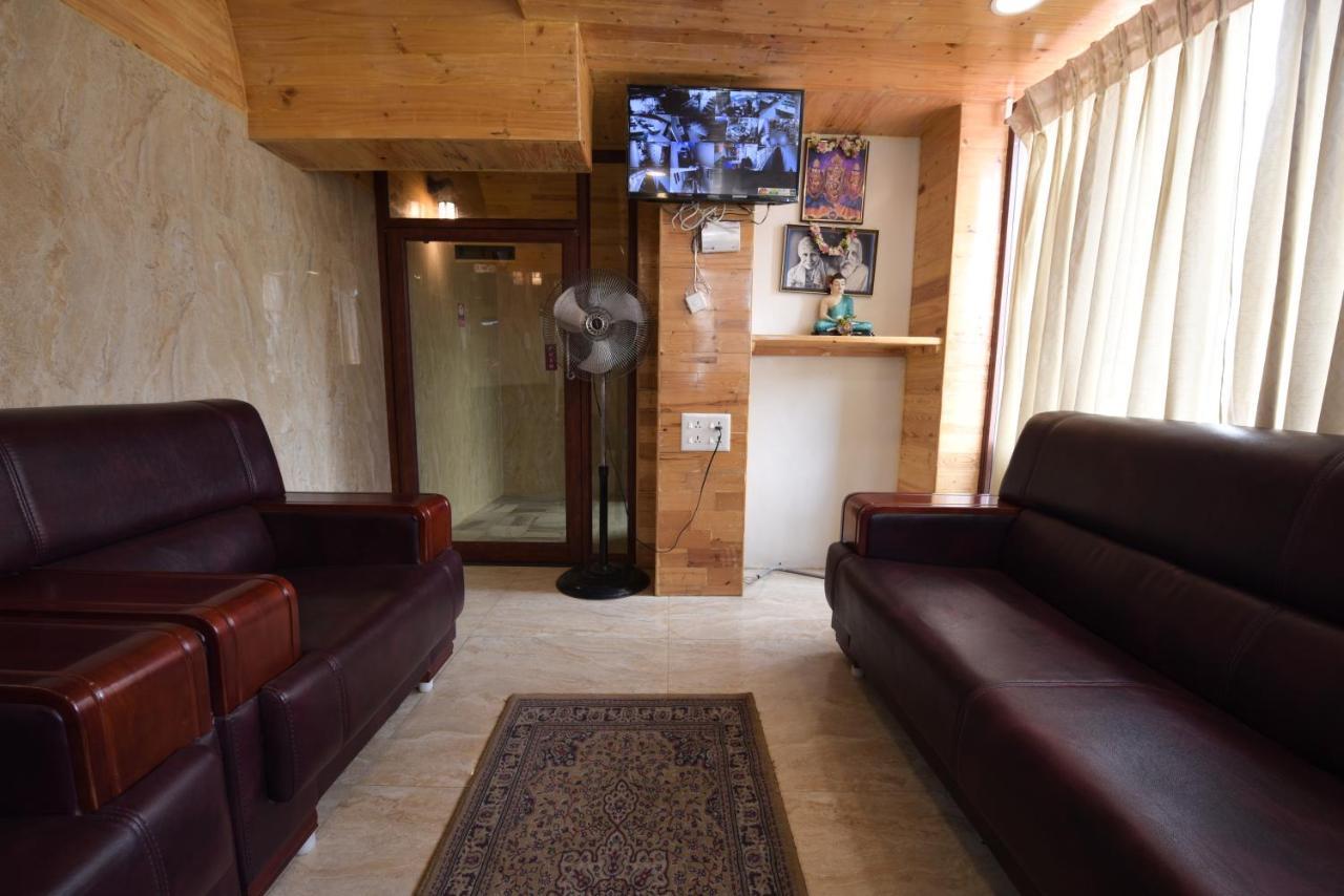 Hotel King Park Пондичерри Экстерьер фото
